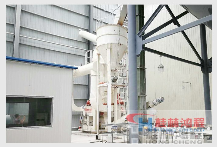 膨潤土超細(xì)立磨粉機整套設(shè)備，澎潤土生產(chǎn)線報價