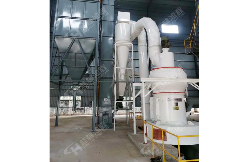 云南新安裝的HC4121石膏雷蒙磨粉機(jī)250目生產(chǎn)車間 云南新安裝的HC4121石膏雷蒙磨粉機(jī)250目生產(chǎn)車間